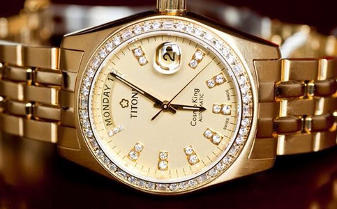 梅花手表換電池多少錢（梅花手表防水圈更換）