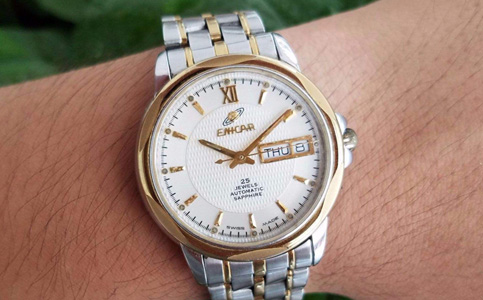 英納格手表清洗保養(yǎng)一次多少錢(英納格手表的清洗保養(yǎng))