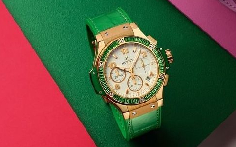 佛山宇舶維修店（宇舶內(nèi)部除灰）