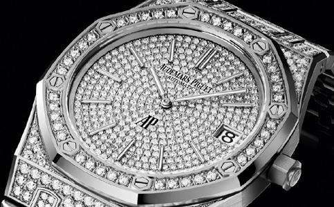 愛(ài)彼維修服務(wù)售后點(diǎn)（手表表盤生銹的原因及處理方法）