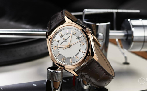 江詩丹頓售后維修(應對江詩丹頓手表表帶上的劃痕)