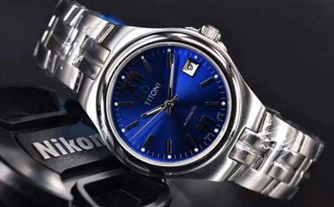 梅花手表售后服務維修熱線（解決梅花手表進水的問題）